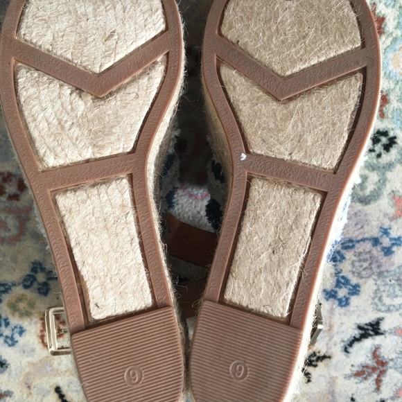 Marc Fisher “Adria” Espadrille Wedge - Picture 5 of 5